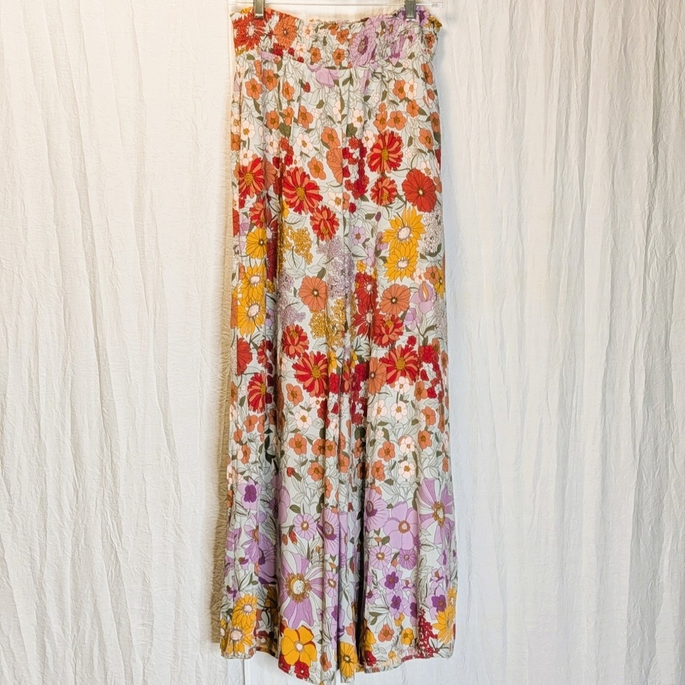 Gigio USA Flare Wide Leg Floral Boho Breezy Pants Lavender Large Smocked Waist